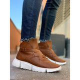 Tan Skin White Sole Men's Sport Boot